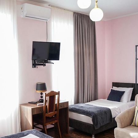 Europa Hotel-Kutaisi Ngoại thất bức ảnh